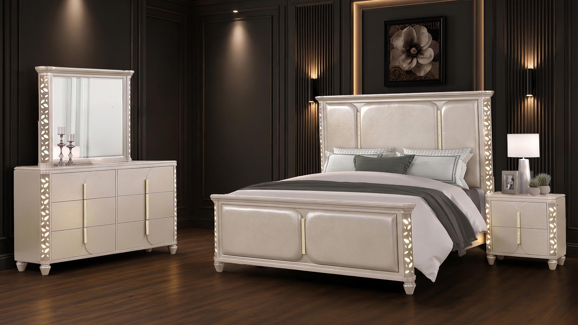 Cindrella Queen 4 Pc Bedroom Set 