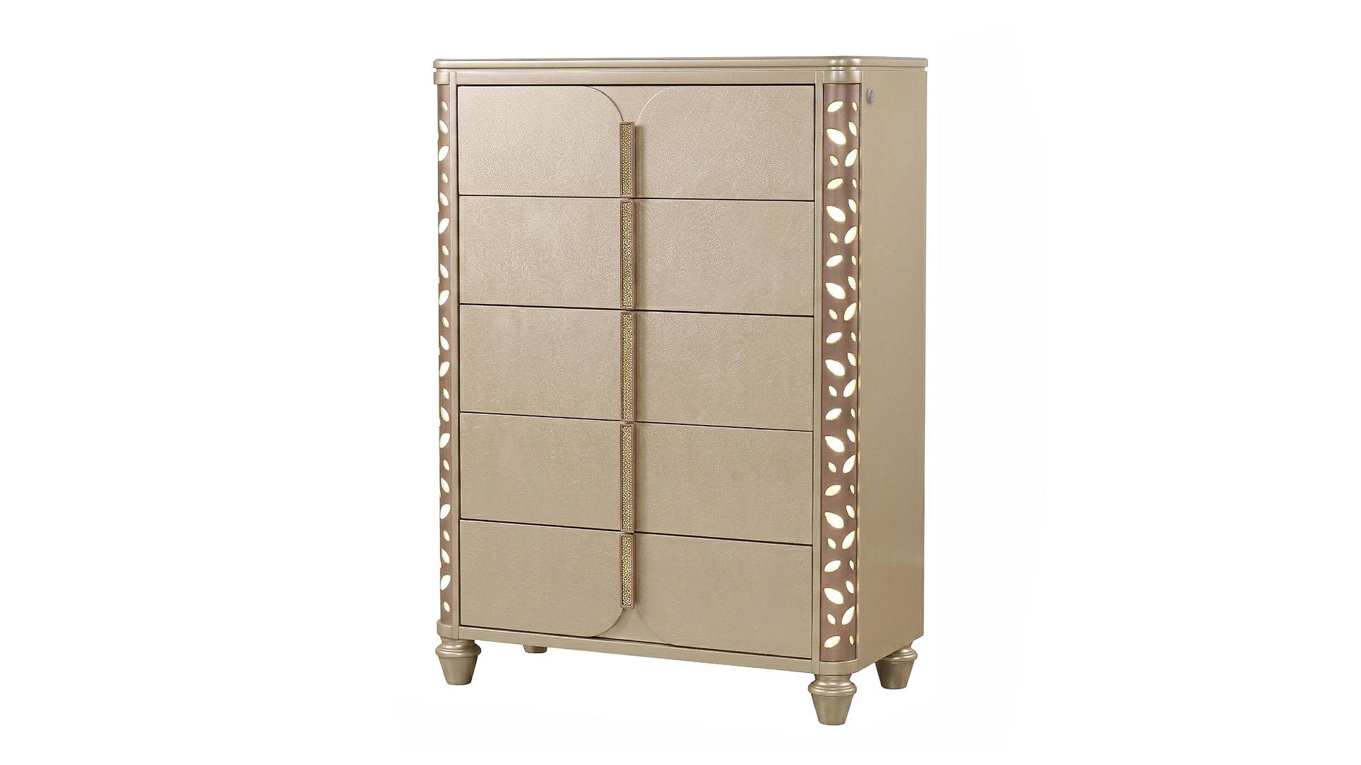 Cindrella Chest